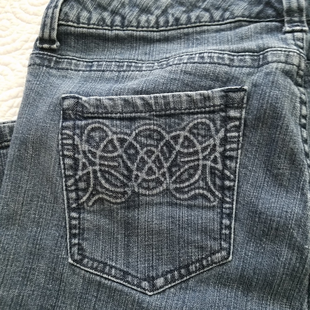 Chico's Platinum cropped jeans